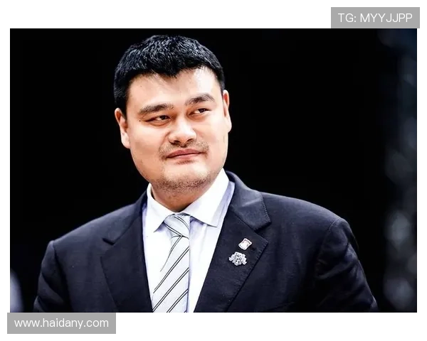 王妈姚明的传奇人生:从篮球场到家庭温暖的感人故事 王妈姚明的传奇人生:从篮球场到家庭温暖的感人故事